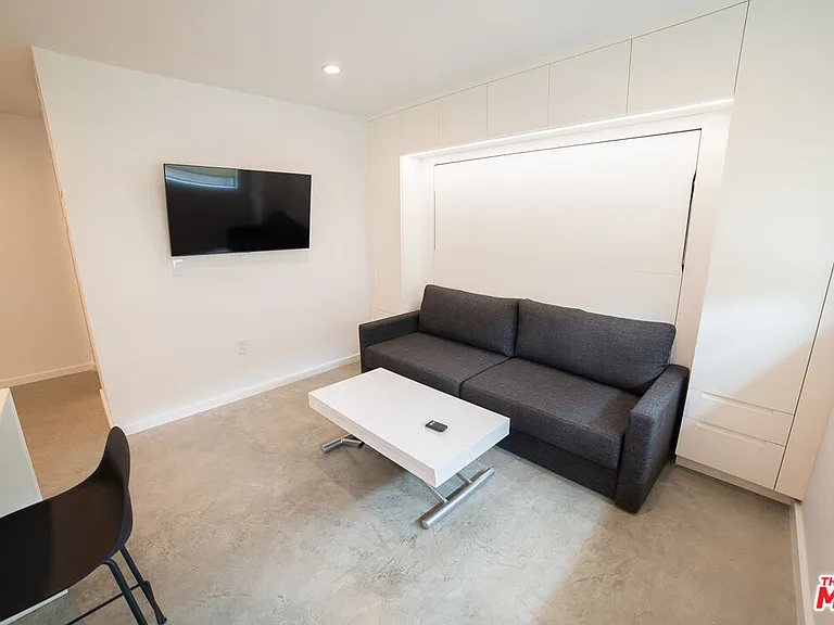 14 Brooks Ave #9 — Photo 1