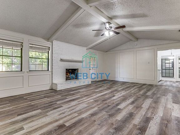3rd image of 212 Harris Dr