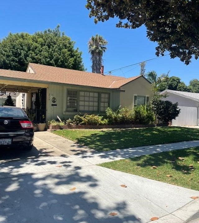 1st image of 3775 Albury Ave