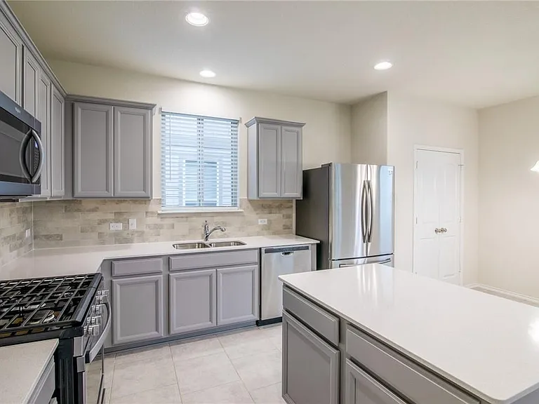 620 Reinhardt Blvd — Photo 4