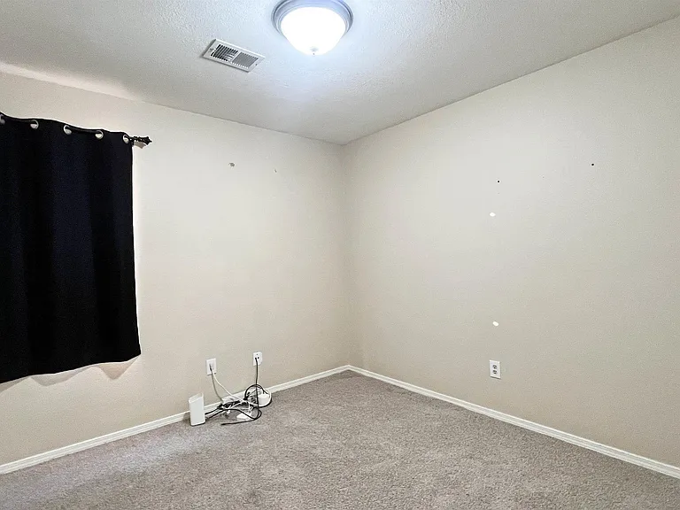 1318 Point West Dr — Photo 7