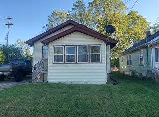 774 E Carpenter Rd, Flint, MI 48505