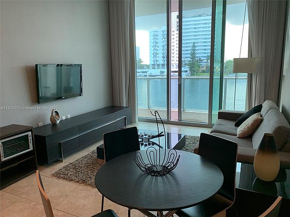 5th image of 7928 East Dr APT 306