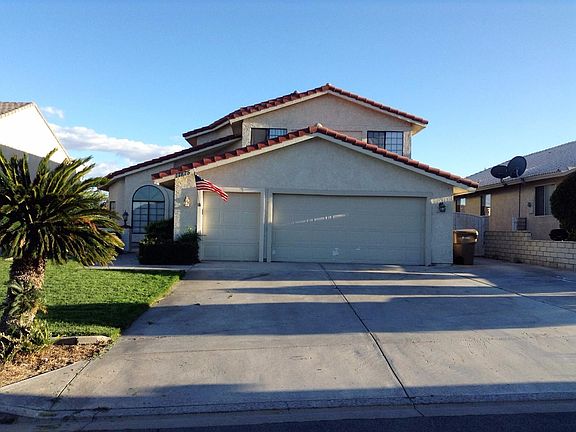 2nd image of 17875 Ferndell Ln