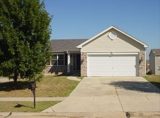 1642 Homefield Meadows Dr, O'Fallon, MO 63366