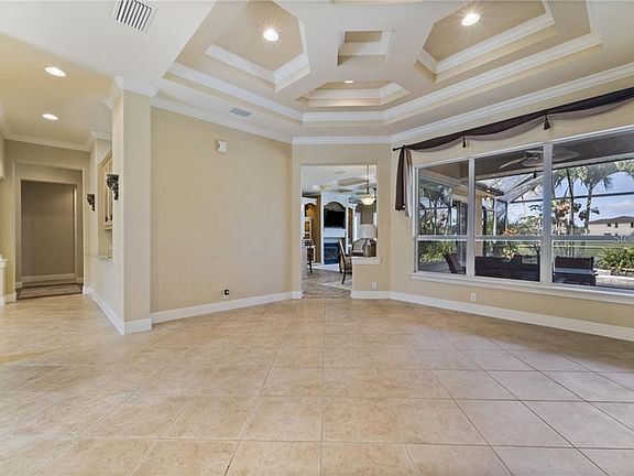 5th image of 10239 Hatton Cir