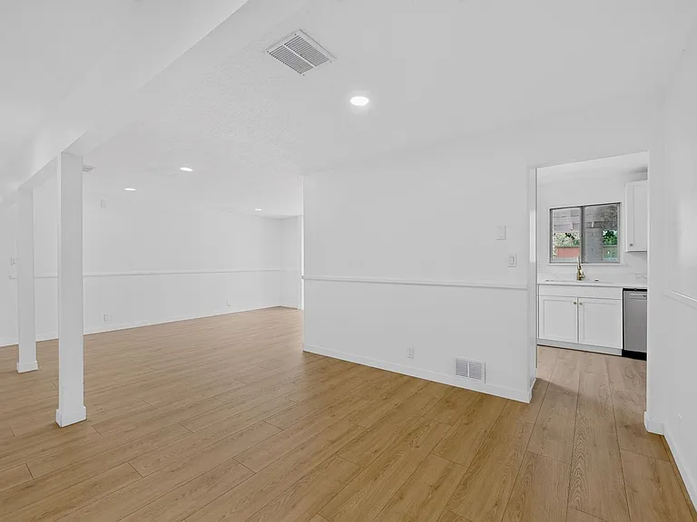824 Ortega Rd NW — Photo 10