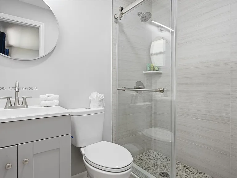 1301 NE 16th Ter #9 — Photo 10