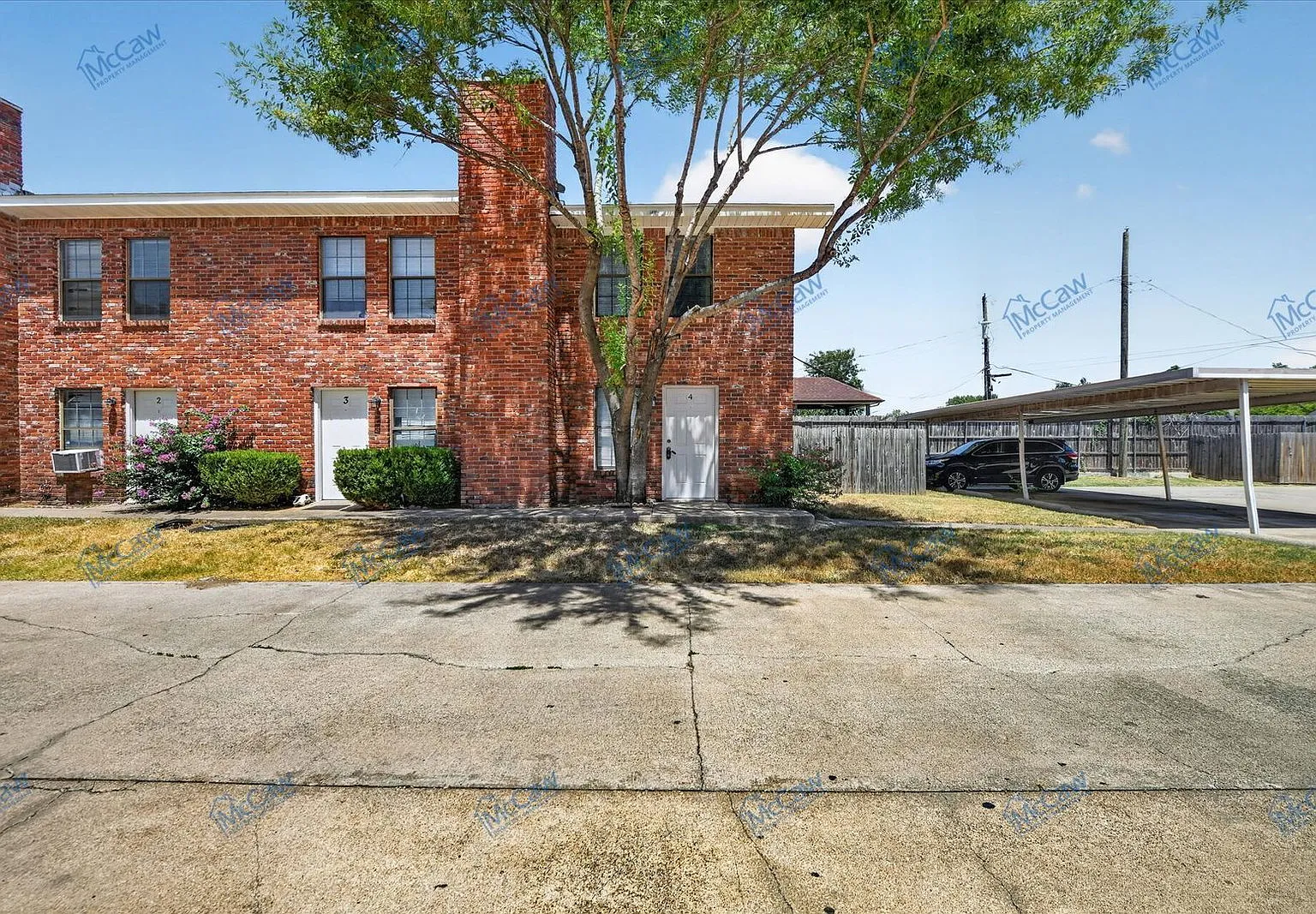 2 bed, 2.0 bath, 1072 sqft, $1,575 — Photo 2