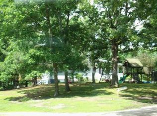 225 Ed Riddle Rd, Irvine, KY 40336