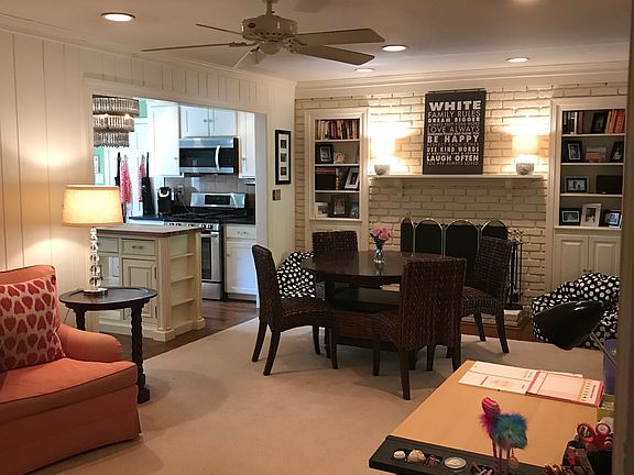 Open Den/Kitchen floorplan