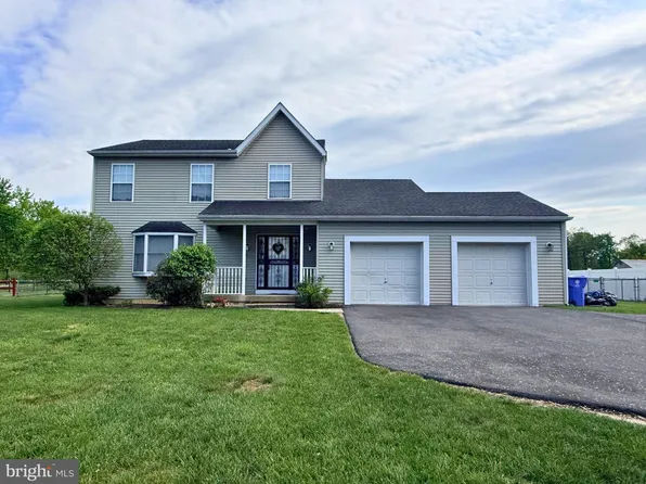 329 Green St, Edgewater Park, NJ 08010