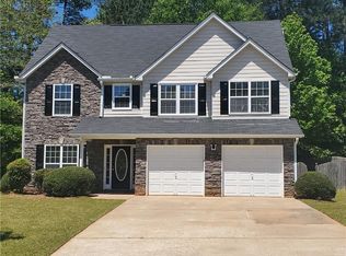 532 Gristmill Ln, Hampton, GA 30228