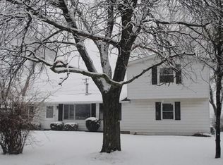 9624 Riverview Ln, Caledonia, WI 53108