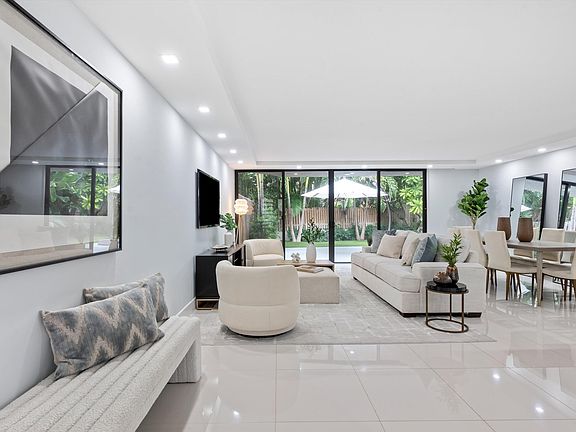 5th image of 800 N Ocean Boulevard #8