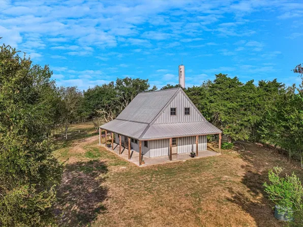 3175 Creamer Creek Rd, La Grange, TX 78945