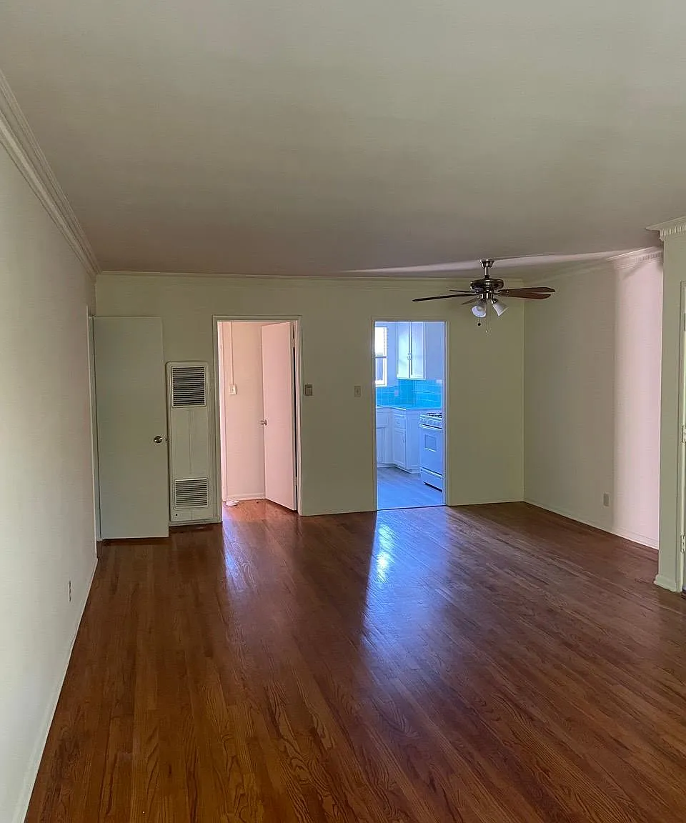2 bed, $2,950 — Photo 3