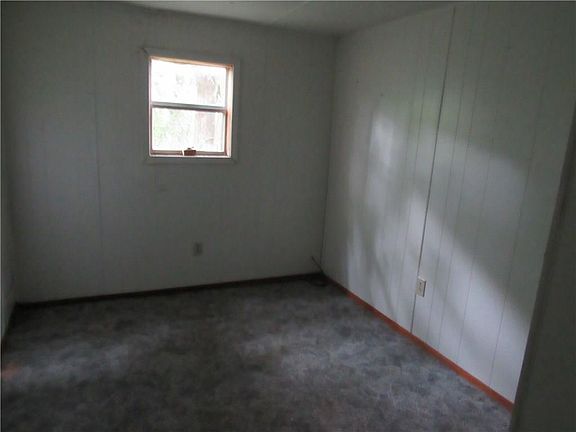 2nd image of 7814 Blarney Dr