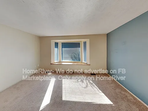 3522 S Mount Vernon St #4 Photo 1