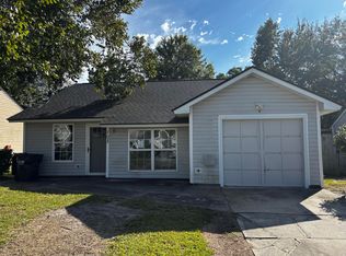 103 Coventry Rd, Summerville, SC 29486