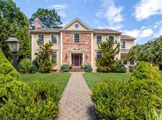 14 Brantwood Dr, Summit, NJ 07901