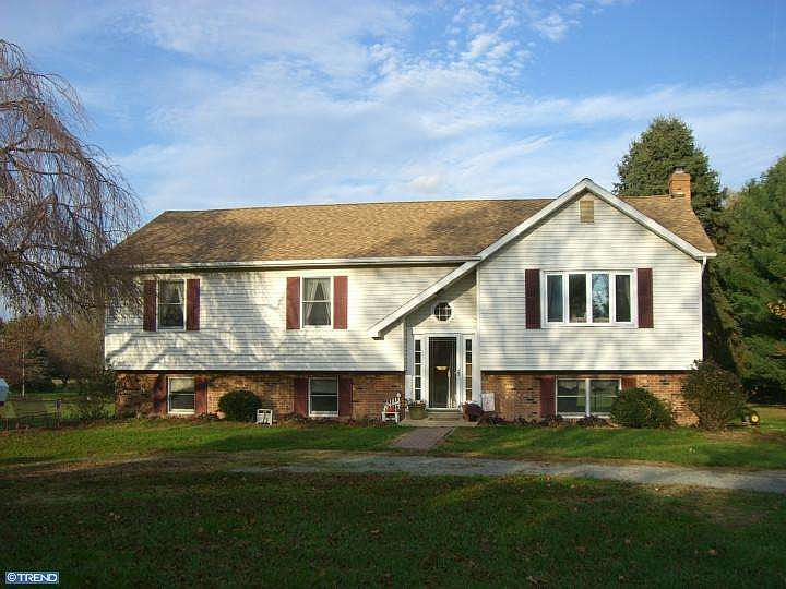 1st image of 227 E Sherwood Dr