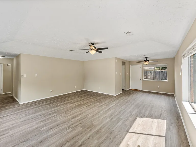 21018 Verdecove Ln — Photo 7