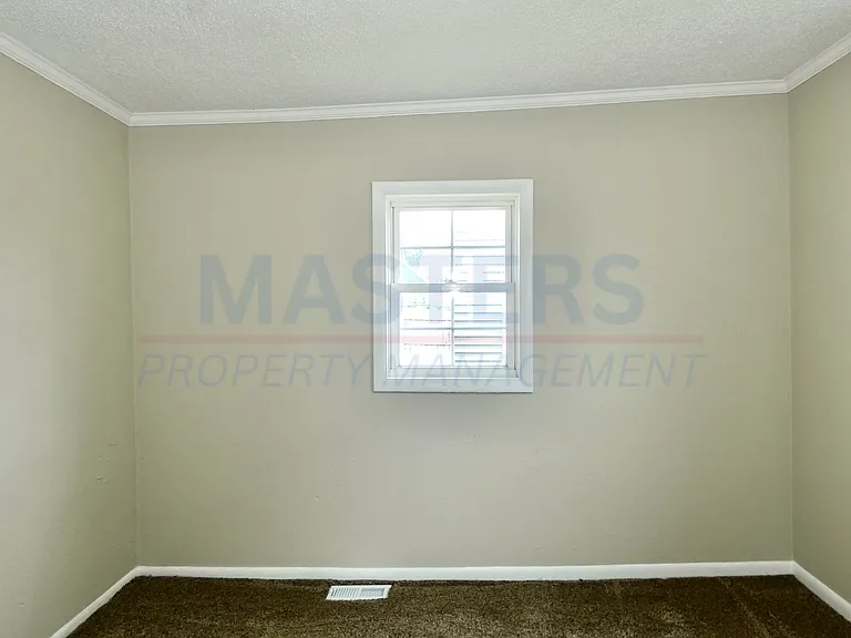 2163 Hoops Dr — Photo 17
