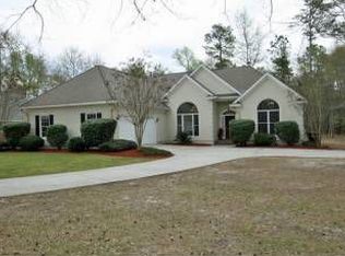 203 Red Bluff Cir, Rincon, GA 31326