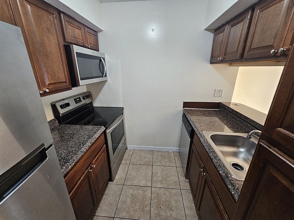 1st image of 5686 Rock Island Rd APT 126