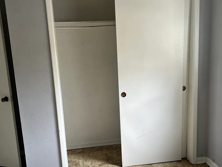 2135 Beach Dr SE #1 — Photo 15
