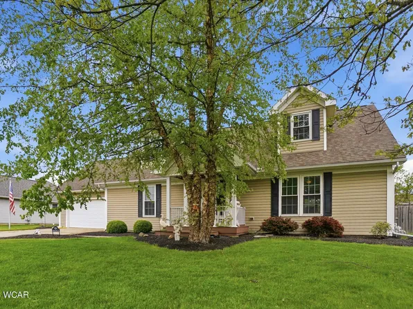 5654 Clover Ridge Dr, Lima, OH 45807