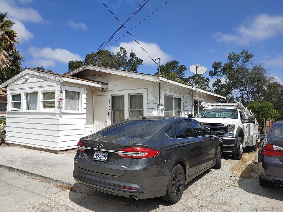 1st image of 1608 Herbert Pl
