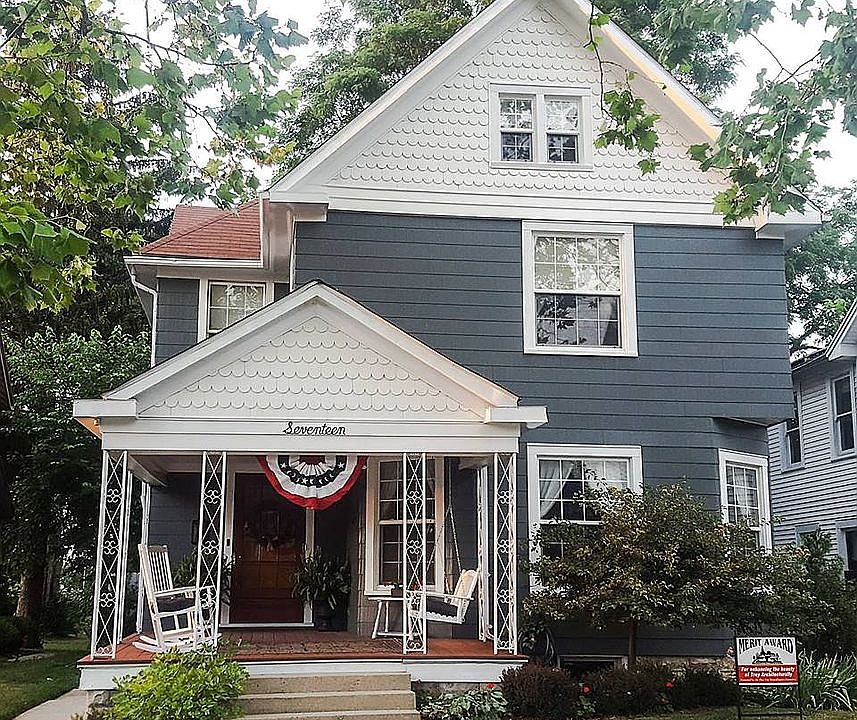 1st image of 17 E Water St