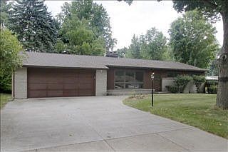 2nd image of 5231 Mapleridge Dr