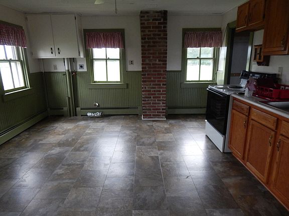 4th image of 2802 W Philadelphia Ave #A