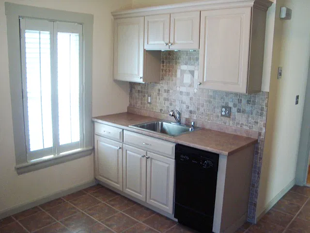 1 bed, 900 sqft, $1,995 — Photo 2