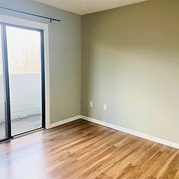 270 McCullough - Unit 1 — Photo 2