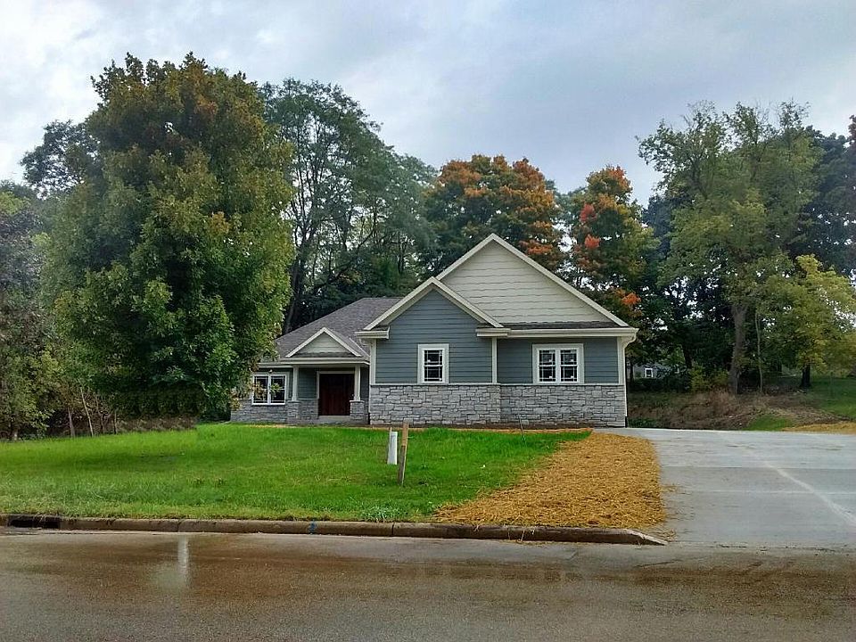 1st image of N73W23980 Craven Dr