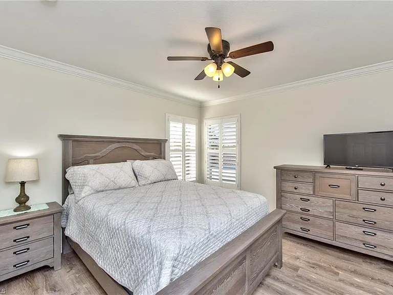 9051 Astonia Way — Photo 24