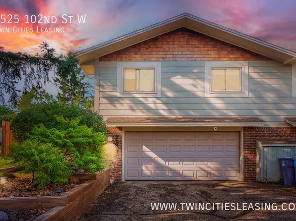 7525 W 102nd St, Bloomington, MN 55438