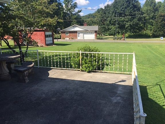 5th image of 4804 Cumberland Ave