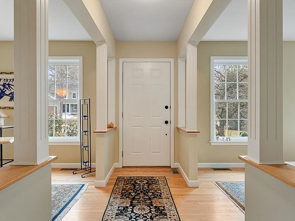 5th image of 183 Stonegate Lane