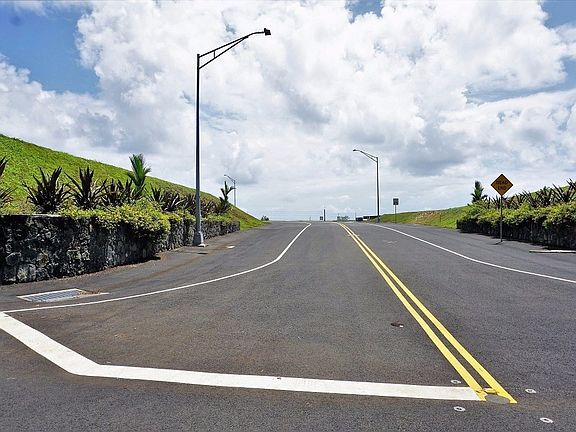 2nd image of Kahala Pl Lot 2