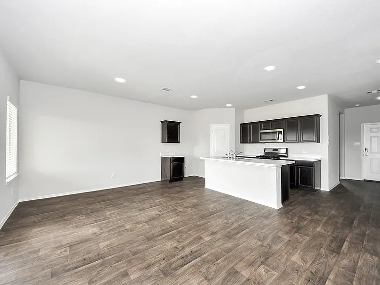 21003 Seneca Willow Way — Photo 3