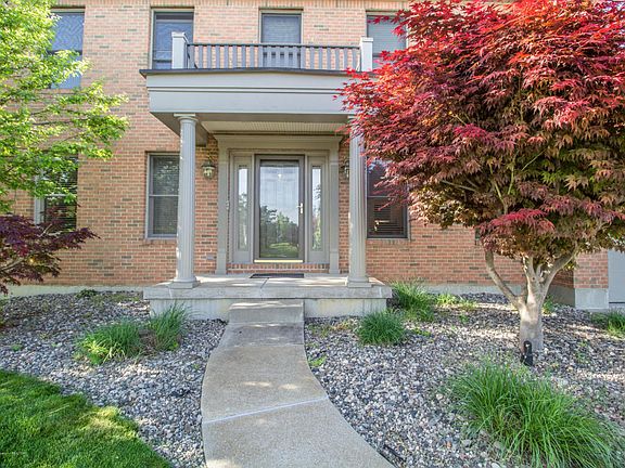 2nd image of 1320 Lacosta Dr