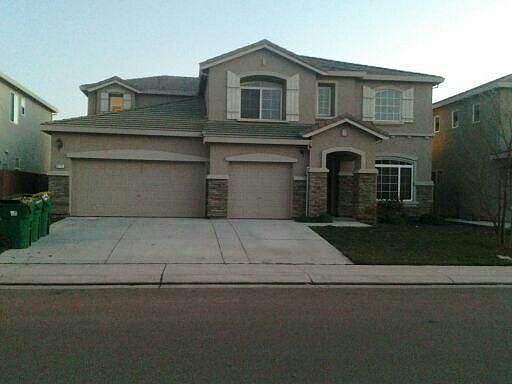 2nd image of 8735 Bergamo Cir