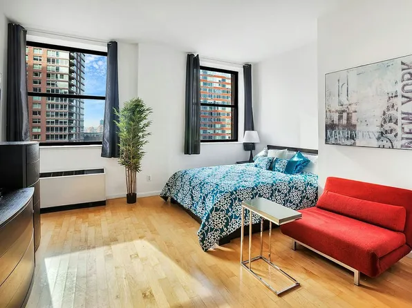 20 West St APT 16D, New York, NY 10004