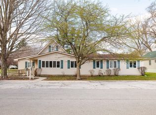 310 E Lincoln St, Kentland, IN