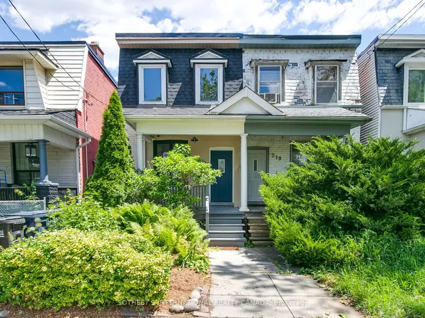 221 Booth Ave, Toronto, ON M4M 2M6